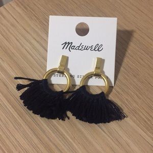 Madewell Raffia tassel Hoop earrings